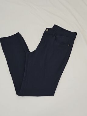 Tahari Mens Blue Pants. Size 32 Waist / 32 Long